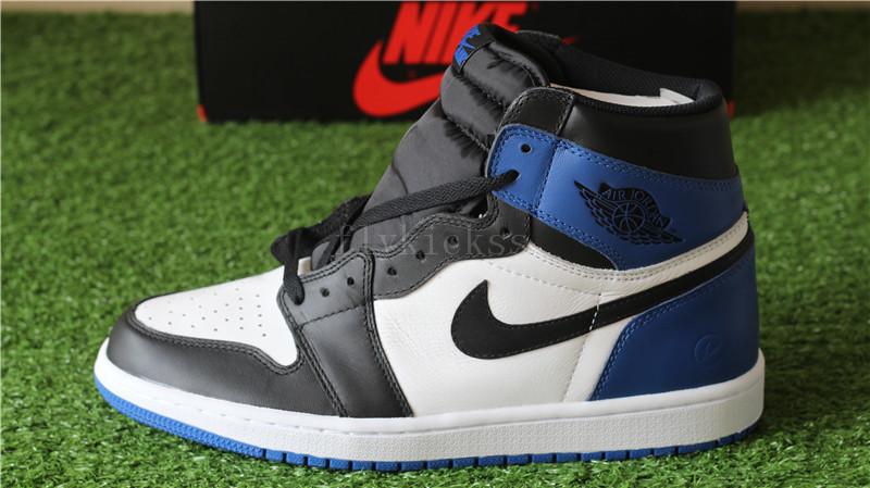 Air Jordan 1 Retro High OG Fragment